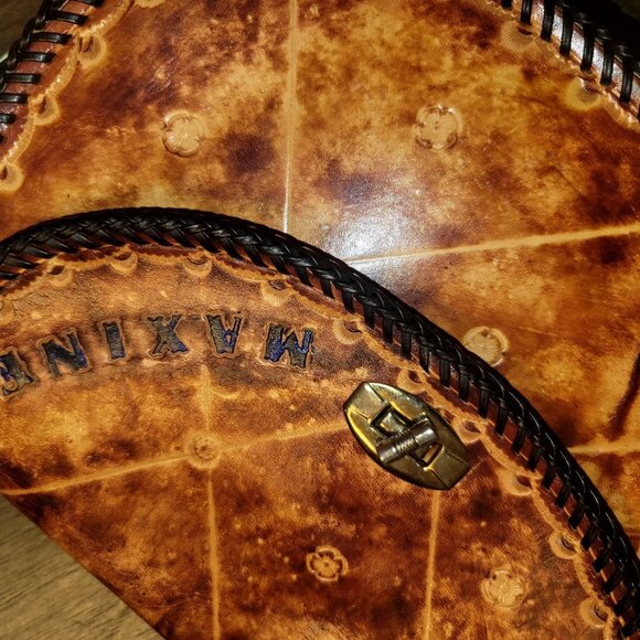 Vintage Maxine Boho Leather Crossbody bag – Rustic Brown Embossed & Hand -stitch - Picture 7 of 10